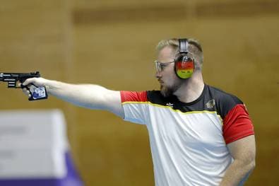 WM-Gold für Schnellfeuerschützen