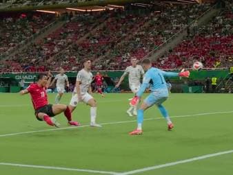 Im zweiten Spiel der WM 2026 bieten Tschechien und Südkorea lange Magerkost. Ein sensationeller Assist eines Bundesliga-Profis bricht dann jedoch den Bann - und die Partie nimmt in der zweiten Hälfte ordentlich Fahrt auf.