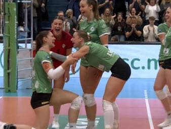 Der USC Münster gewinnt ein großartiges Spiel gegen den Dresdner SC in fünf Sätzen. Die Westfalen werden zum Favoritenschreck.