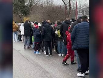 Unglaublich, am Dienstag standen beim öffentlichen Training über 1000 Bayern-Fans an, um ihren Stars beim trainieren zuzuschauen. 