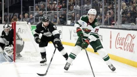 Nico Sturm (r.) im Trikot von Minnesota Wild