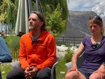 Bergsteiger Thomas Huber spricht über die Bergungsversuche nach dem Tod von Laura Dahlmeier und den expliziten Wunsch der früheren Biathletin. 