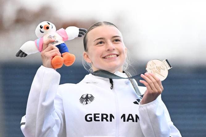 Wer wird Sportler des Monats November?