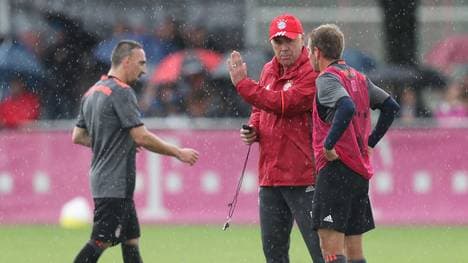 FC Bayern Muenchen Unveils New Away Jersey