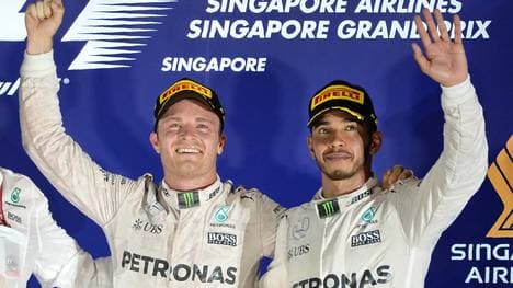AUTO-PRIX-SIN-F1-PODIUM