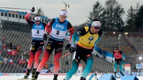 Martin Fourcade und Johannes Thingnes Bö kämpfen in Kontiolahti um den Sieg im Gesamtweltcup