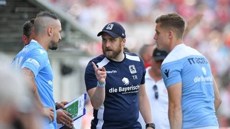 FC Bayern Muenchen II v TSV 1860 Muenchen - Regionalliga Bayern