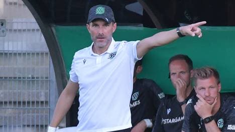 Stefan Leitl ist seit 2022 Trainer von Hannover 96