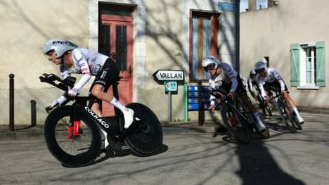 UAE Team Emirates gewinnt ungewöhnliche Etappe