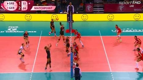 Die Schmetterlinge gewannen mit 3:1-Sätzen gegen Serbien