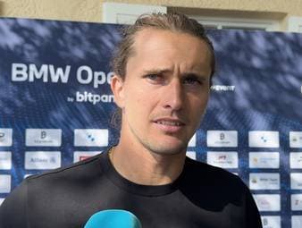 Alexander Zverev bezwingt im Viertelfinale von München Francisco Cerundolo, seinen Angstgegner auf Sand. Entsprechend zufrieden zeigt sich der Deutsche nach der Partie.