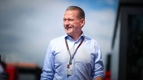 Jos Verstappen liegt im Clinch mit Red Bulls Teamchef Christian Horner 