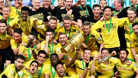 FBL-GER-CUP-FRANKFURT-DORTMUND