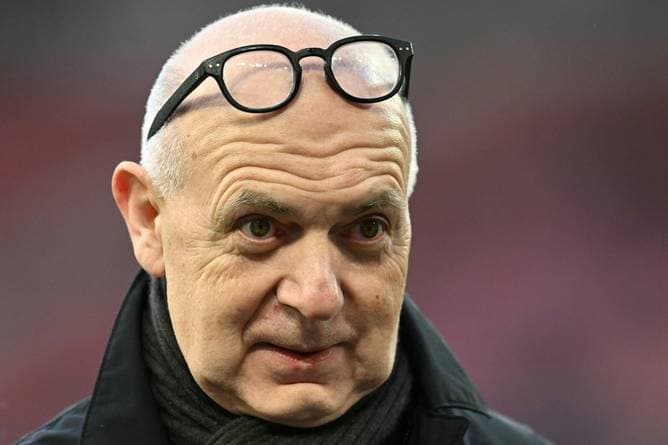Neuendorf verteidigt Schweigen des DFB