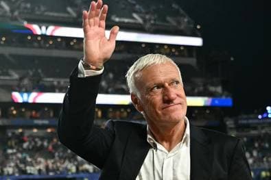 Deschamps nimmt Regenpause locker