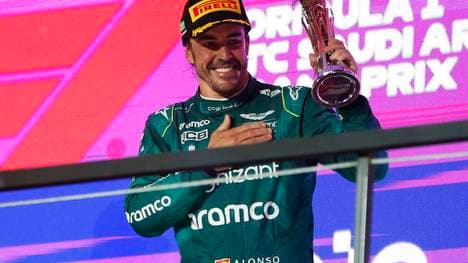 Fernando Alonso darf seinen Podestplatz doch behalten