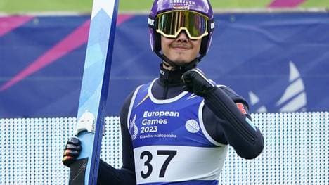 Philipp Raimund gewinnt Edelmetall auf der Großschanze