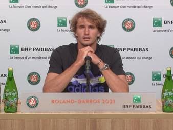 Der deutsche Tennis-Star Alexander Zverev öffnet sich nach seinem Halbfinaleinzug bei den French Open zu dem Thema Druck als Tennis-Hoffnung.