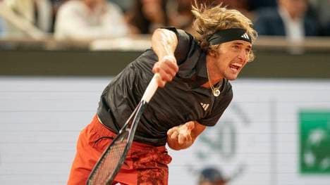 Alexander Zverev schlägt erneut in der Night Session auf