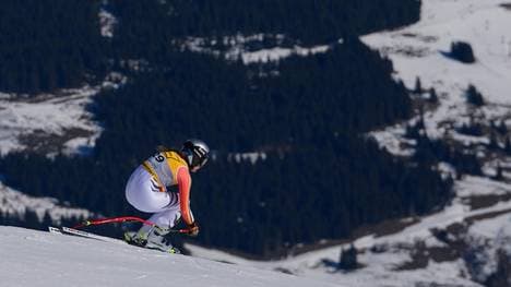 Emma Aicher beim Abfahrtstraining in Saalbach