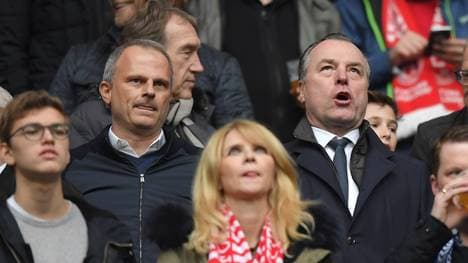 Jochen Schneider (o.l.) wird neuer Sportvorstand bei Schalke 04