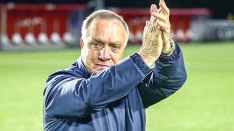 Dick Advocaat verabschiedet sich von einem WM-Underdog