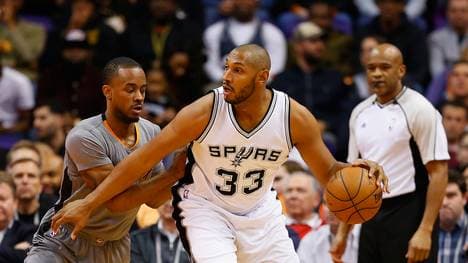 San Antonio Spurs v Phoenix Suns