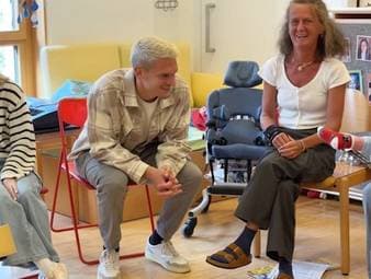 Matthias Ginter und Joachim Löw laden in Freiburg Größen aus Sport und Wirtschaft ein, um beeinträchtigten Kindern zu helfen. Das ganze Charity-Event ist Herzenssache der beiden und der gesamten Matthis Ginter Stiftung.