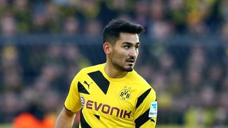 Borussia Dortmund v FC Schalke 04 - Bundesliga