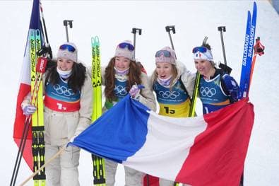 Verletzung wirft Olympiasiegerin zurück