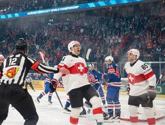 Geballte Eishockey-Action an Tag zwei