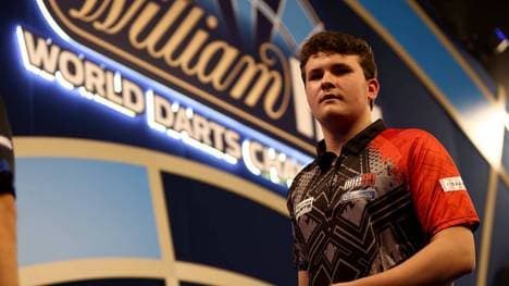 Fabian Schmutzler gab sein Debüt im Ally Pally