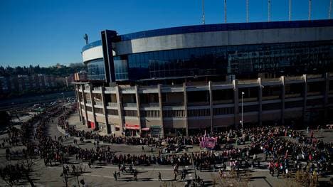 Club Atletico de Madrid Present New Signing Fernando Torres