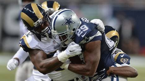 Dallas Cowboys v St Louis Rams