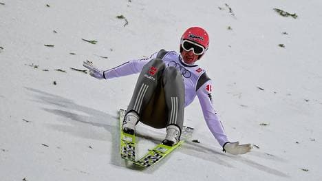 Severin Freund sprang im letzten Versuch auf 143 Meter