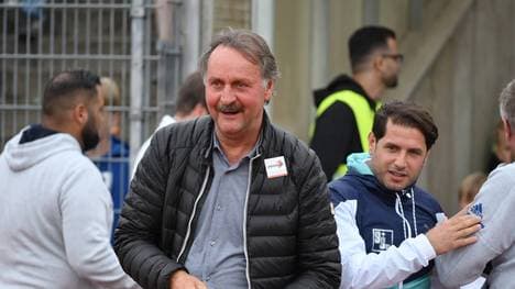 Peter Neururer arbeitet doch noch mal als Trainer