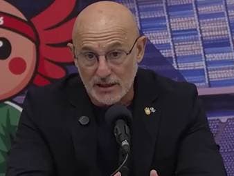 Spanien hat das beste Mittelfeld der Welt, meint Trainer Luis de la Fuente. Der Europameister würde dementsprechend mit "außergewöhnlichem" Selbstvertrauen in das WM-Turnier gehen.