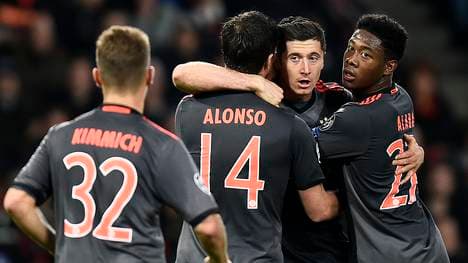 Tabellenführer FC Bayern bestreitet gegen den SC Freiburg das erste Spiel im Jahr 2017  