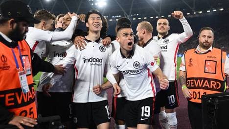 Raffael Borré (vorne) ist einer der Hoffnungsträger bei der Eintracht