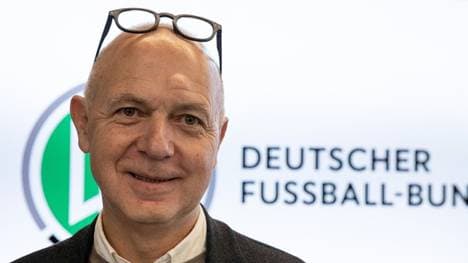 Neuendorf ist zu Gast bei Sky90