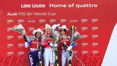 Lindsey Vonn (M.) ist mit 18 Erfolgen Rekordsiegerin in Lake Louise