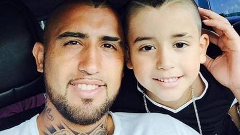 Arturo Vidal und sein Sohn Alfonso