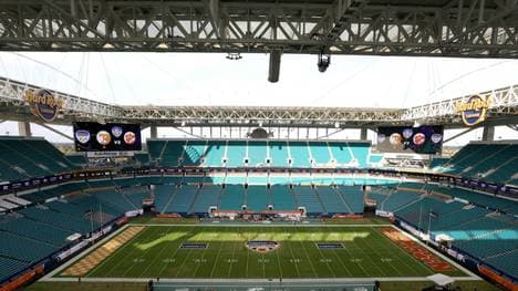 F1-Fahrerlager im Stadion der Miami Dolphins