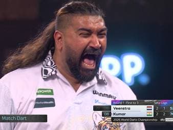 Nitin Kumar schreibt indische Dartsgeschichte und gewinnt in einem spannenden Match gegen Richard Veenstra. Als erster indischer Spieler gewinnt er ein Spiel im Ally Pally und steht in der zweiten Runde.