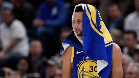 Golden State Warriors v Utah Jazz