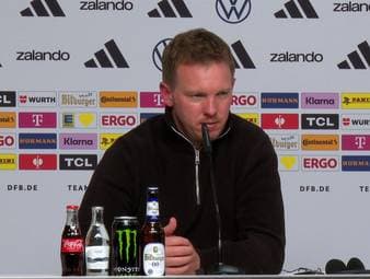 Julian Nagelsmann setzt im Spiel gegen die Slowakei auf fünf Bayern-Spieler in der Startelf. Nach der Partie spricht der Bundestrainer über die Wichtigkeit von Vereinsblöcken in der Nationalmannschaft. 