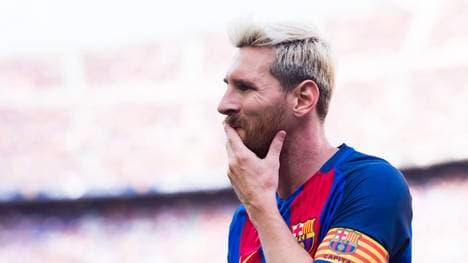 FC Barcelona v Real Betis Balompie - La Liga