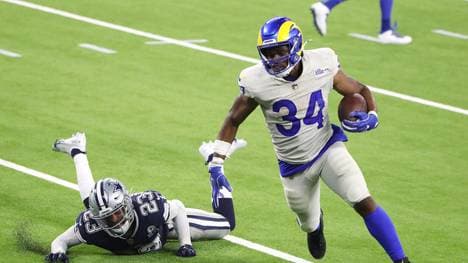 Malcolm Brown (r.) von den Los Angeles Rams avancierte gegen die Dallas Cowboys zum überragenden Spieler