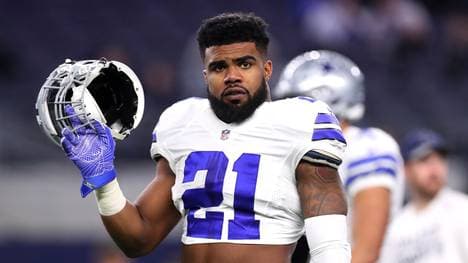 Tampa Bay Buccaneers v Dallas Cowboys