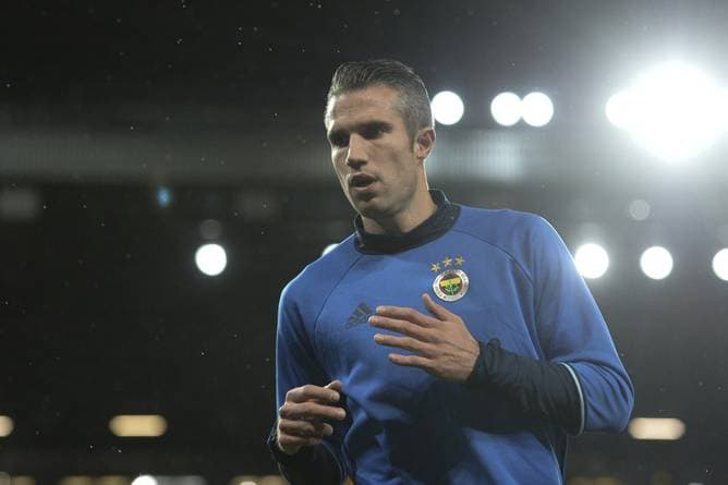 Erster Chefposten für van Persie! 